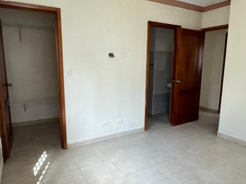 APARTAMENTO EN RENTA PRIMER PISO