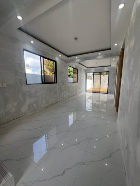 CASA A ESTRENAR DE VENTA