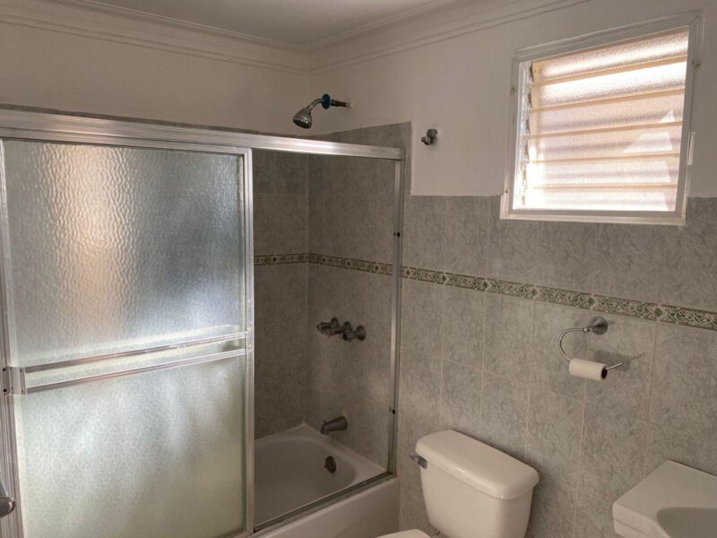 SE VENDE APARTAMENTO EN LOS LLANOS DE GURABO