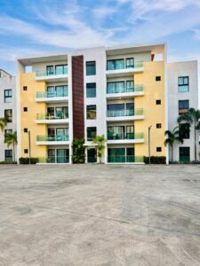 LUJOSO PENTHOUSE EN VENTA EN LOS LLANOS DE GURABO