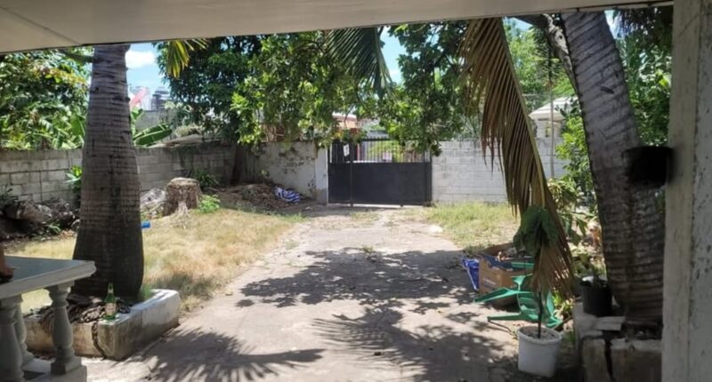 CASA DE SEGUNDA DE VENTA EN GURABO