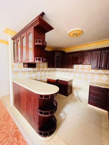 VENTA DE CASA EN LOS PRADOS