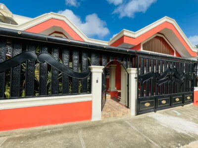 VENTA DE CASA EN LOS PRADOS
