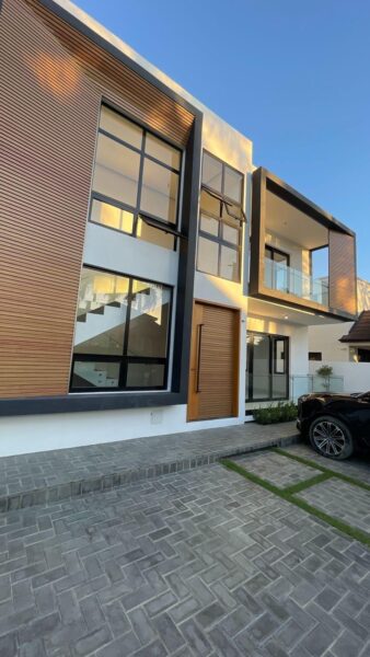 CASA DUPLEX DE ALQUILER EN VILLA MARIA INCLUYE LINEA BLANCA