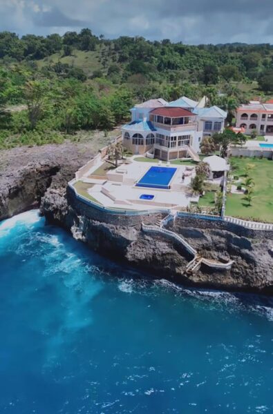 VILLA DE RENTA TEMPORAL EN RIO SAN JUAN