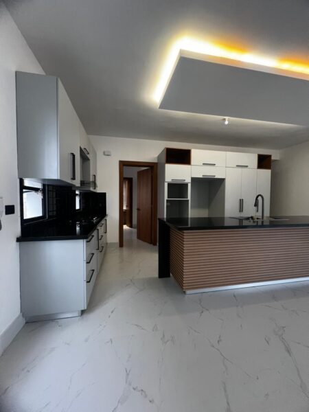 CASA DUPLEX DE ALQUILER EN VILLA MARIA INCLUYE LINEA BLANCA